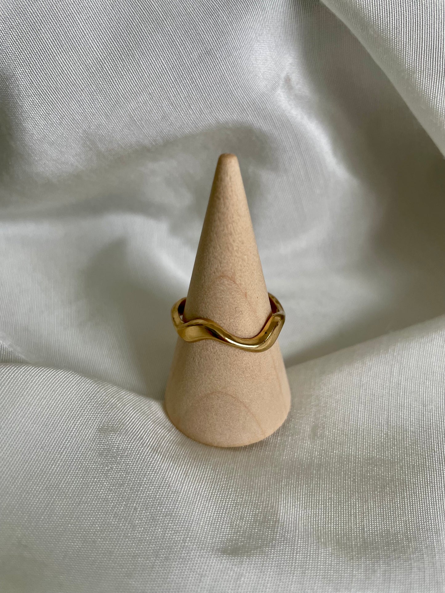 Edelstahl Ring Wave