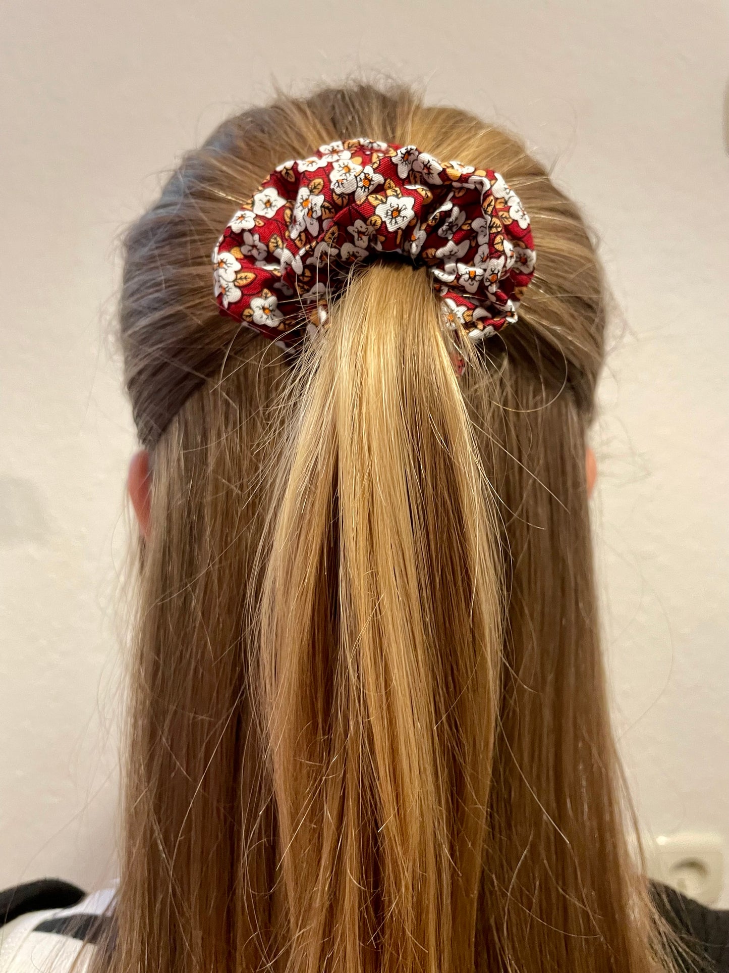 Blumen Scrunchie Rot Blau