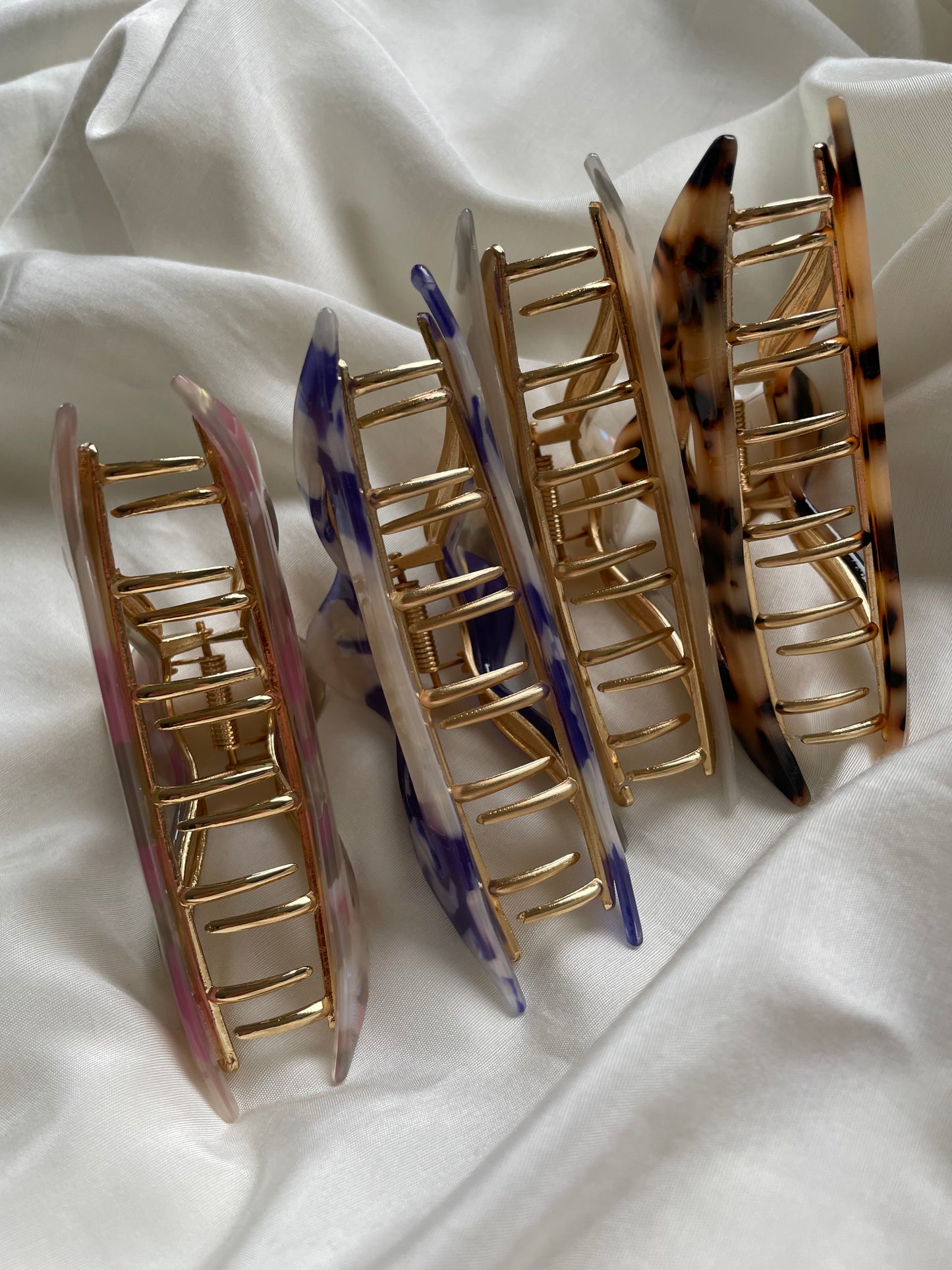 Haarspange dreieckig Metall Gold