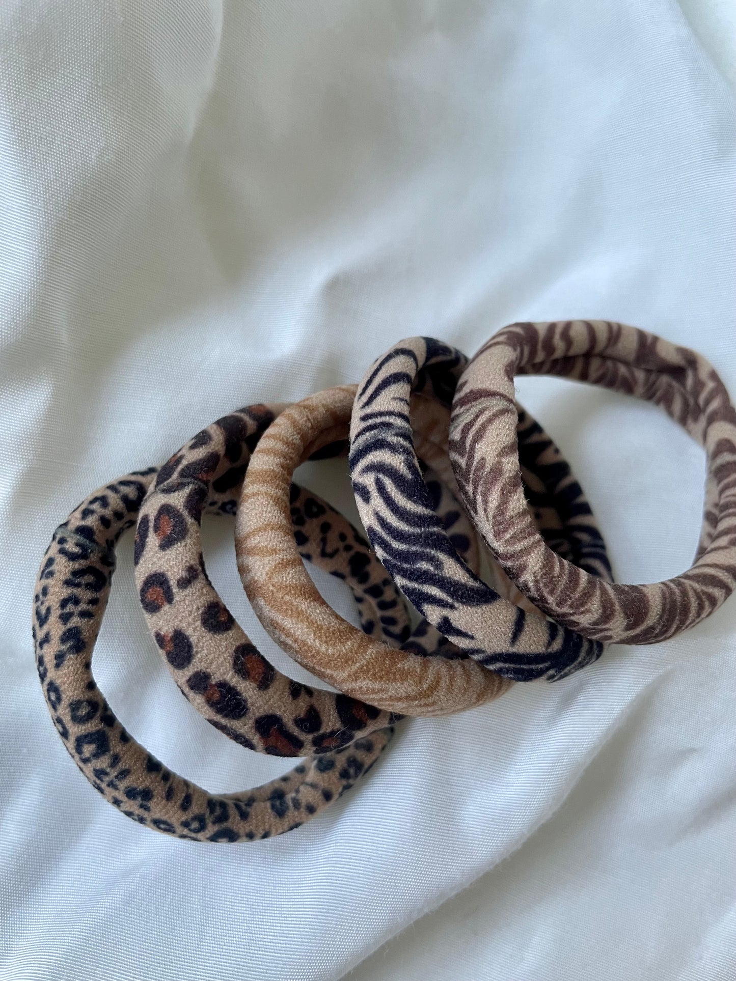 Haargummi Leoparden und Zebramuster