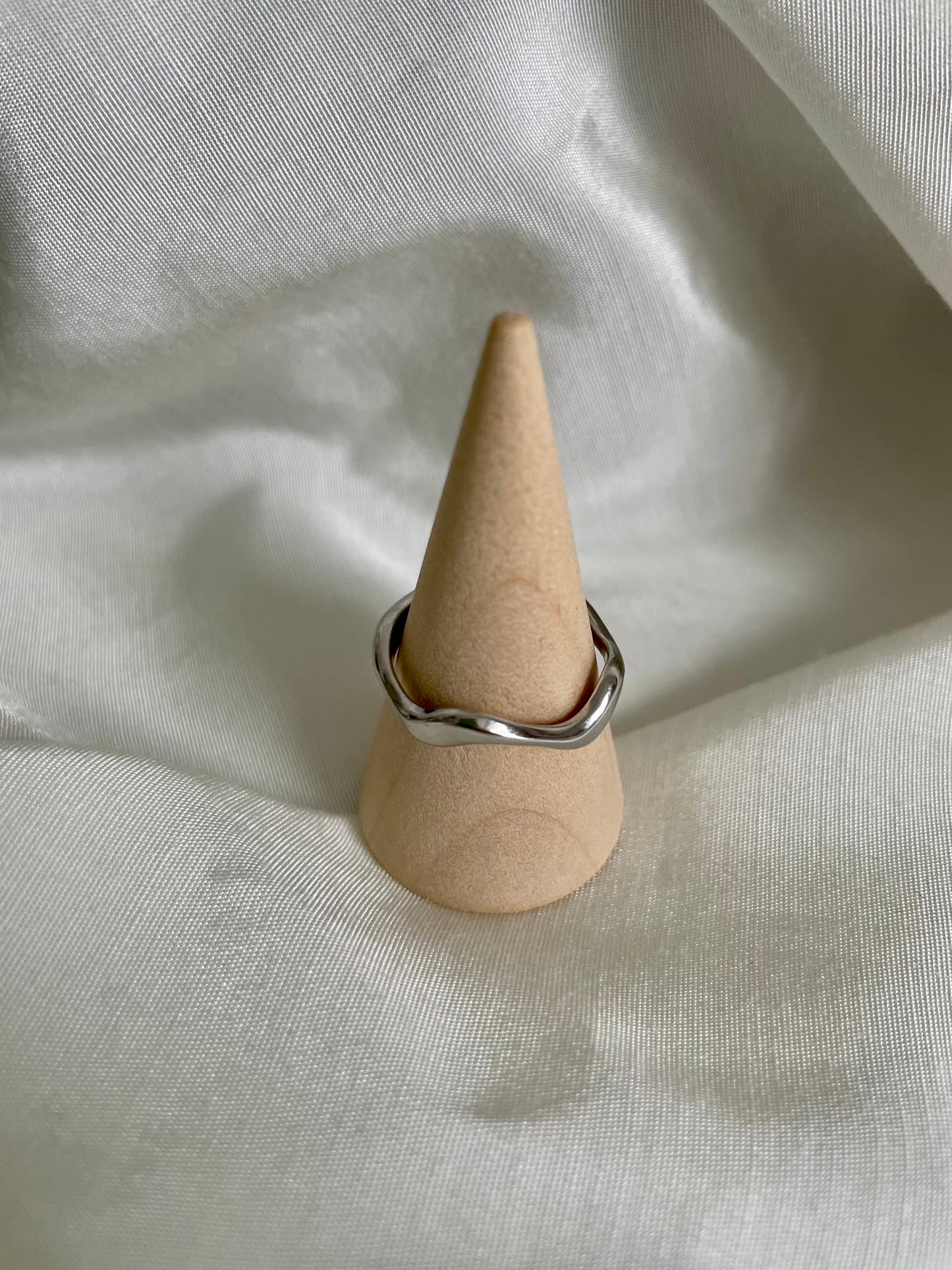 Edelstahl Ring Wave
