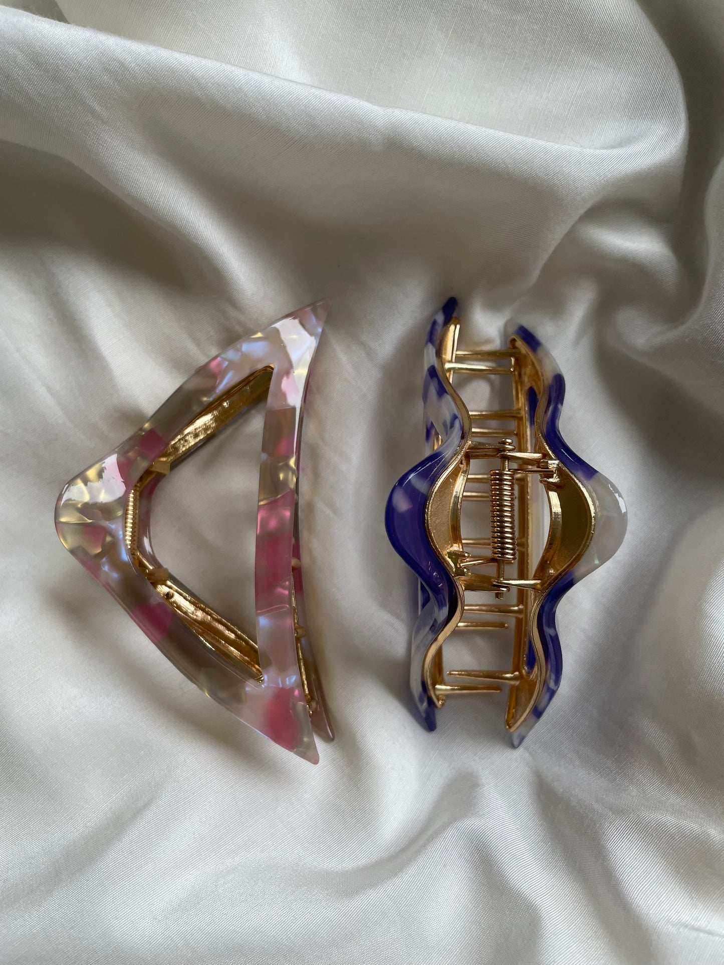 Haarspange dreieckig Metall Gold