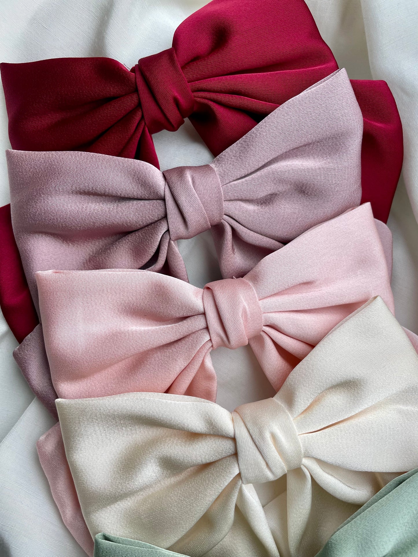 Haarschleife Satin Bow