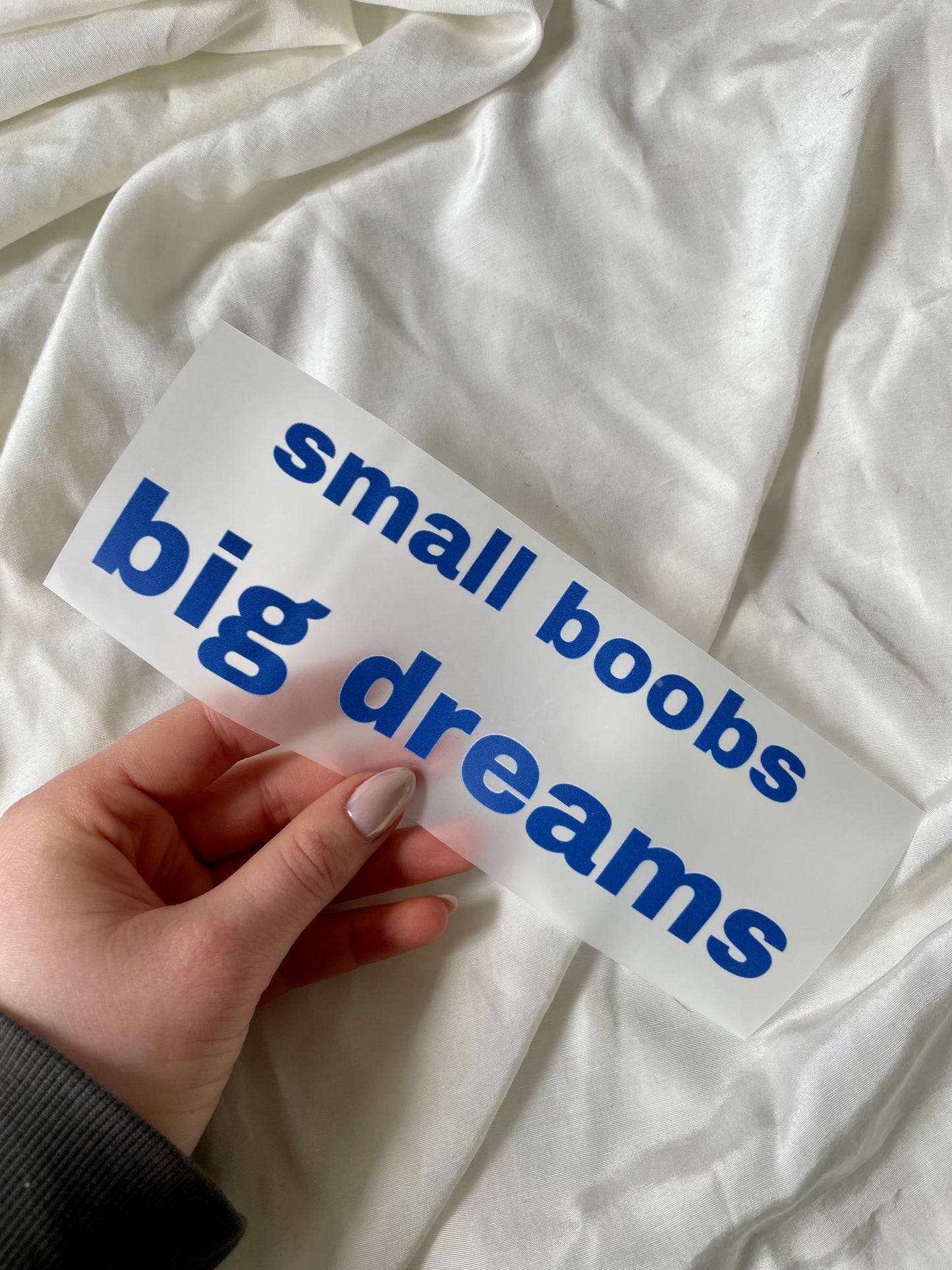Bügelbild "Small boobs"