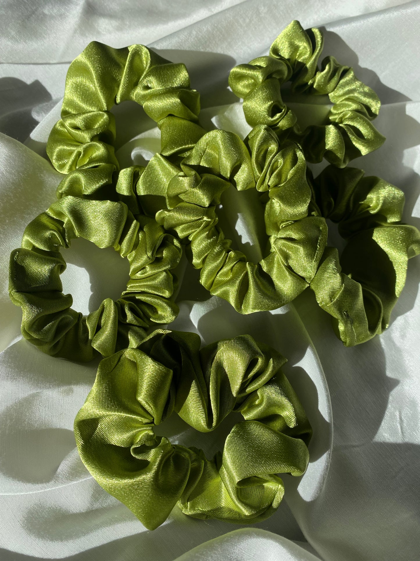 Scrunchie Satin Grün & Lila