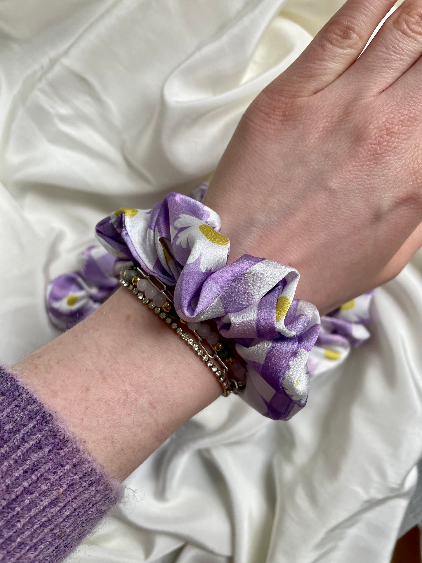 Scrunchie Daisy Gänseblümchen Lila