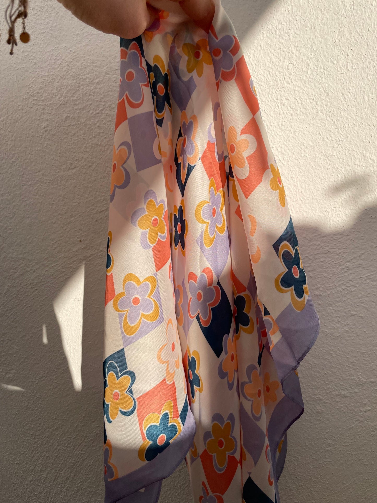 Keychain Taschenanhänger Fluffy Flower & Silk