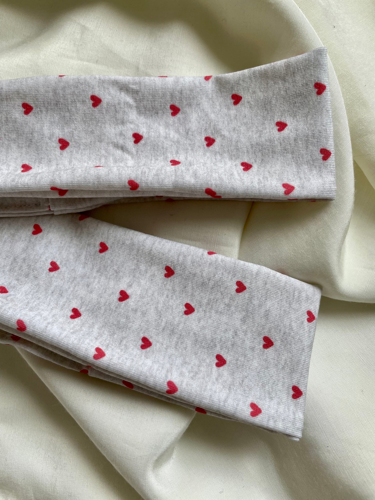 Jogaband Herz Grau Rot