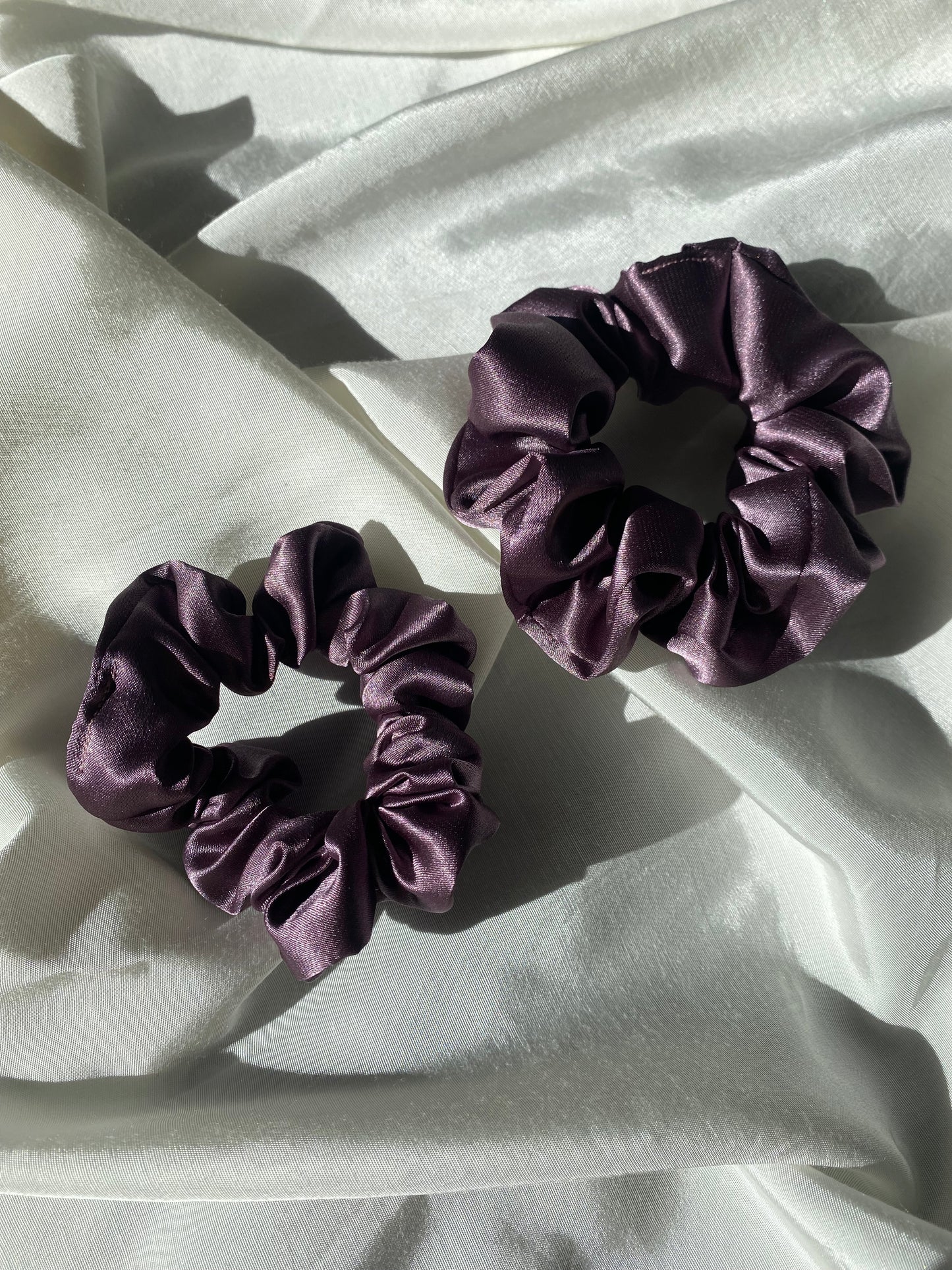 Scrunchie Satin Grün & Lila
