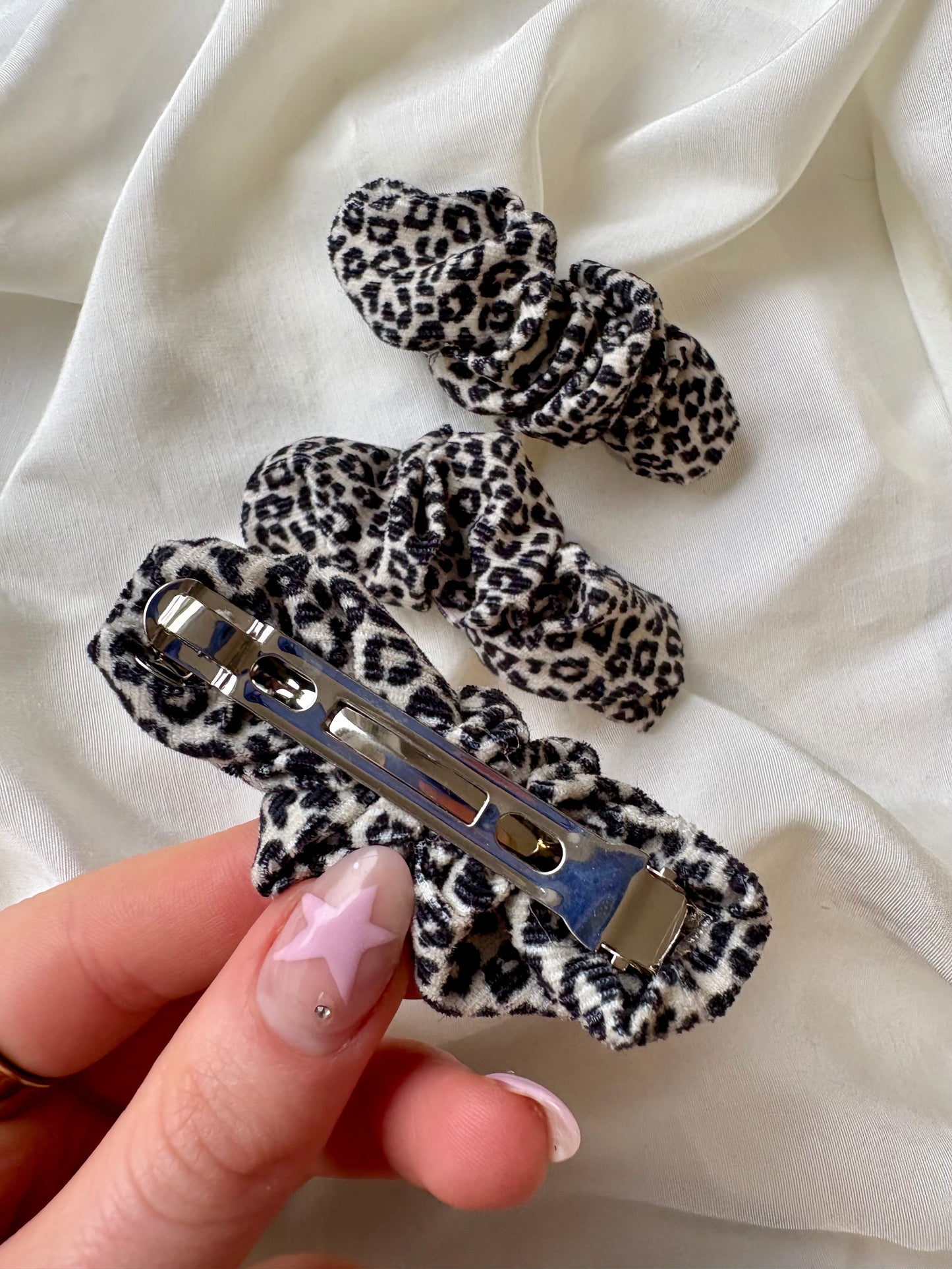 Scrunchie Leo Ripped Kord