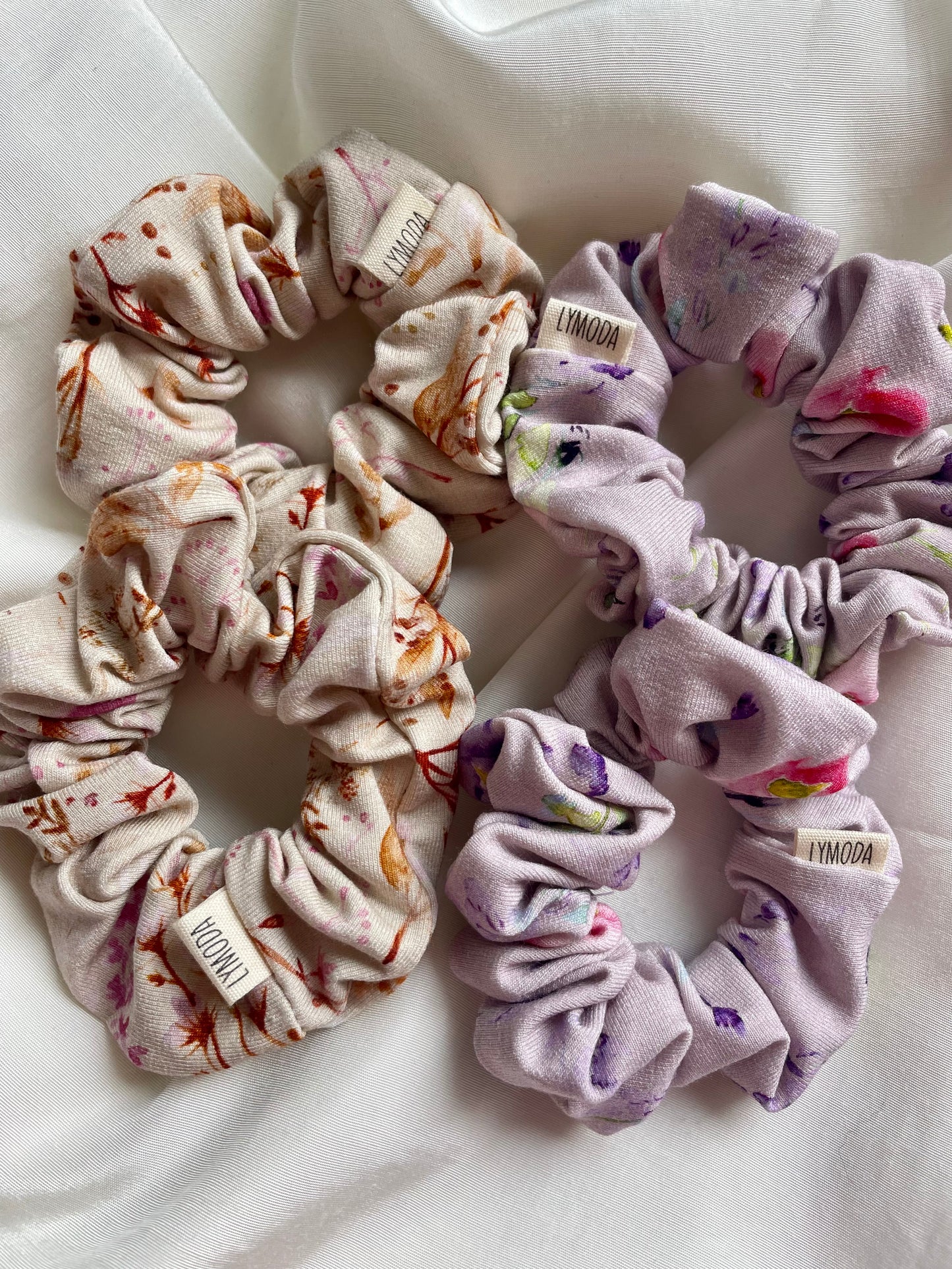 Stirnband und Scrunchie in Frühling Beige Lila