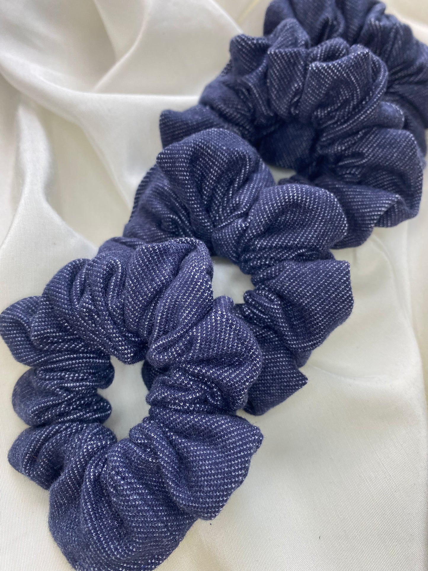 Scrunchie Jeans