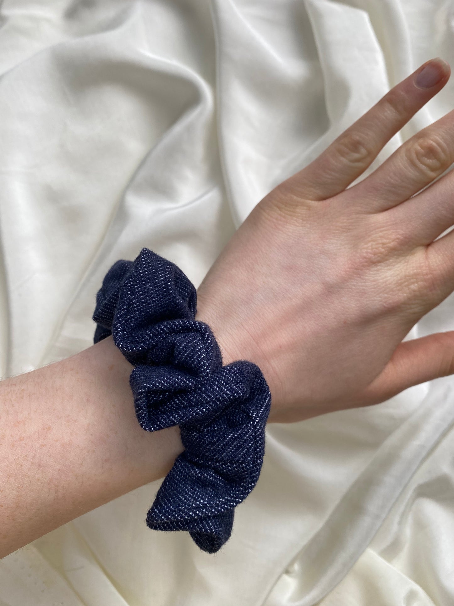 Scrunchie Jeans