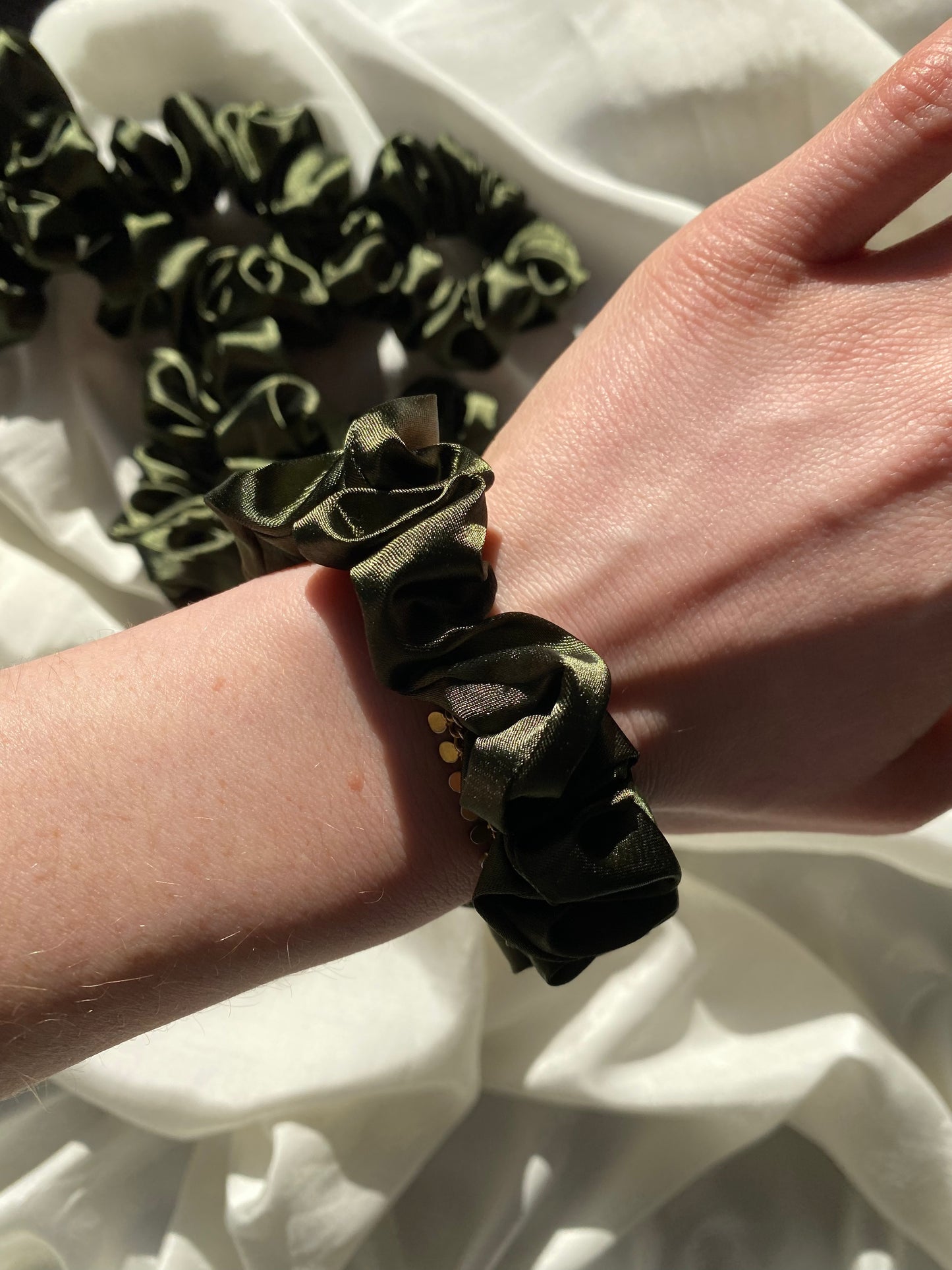 Scrunchie Dunkelgrün Satin