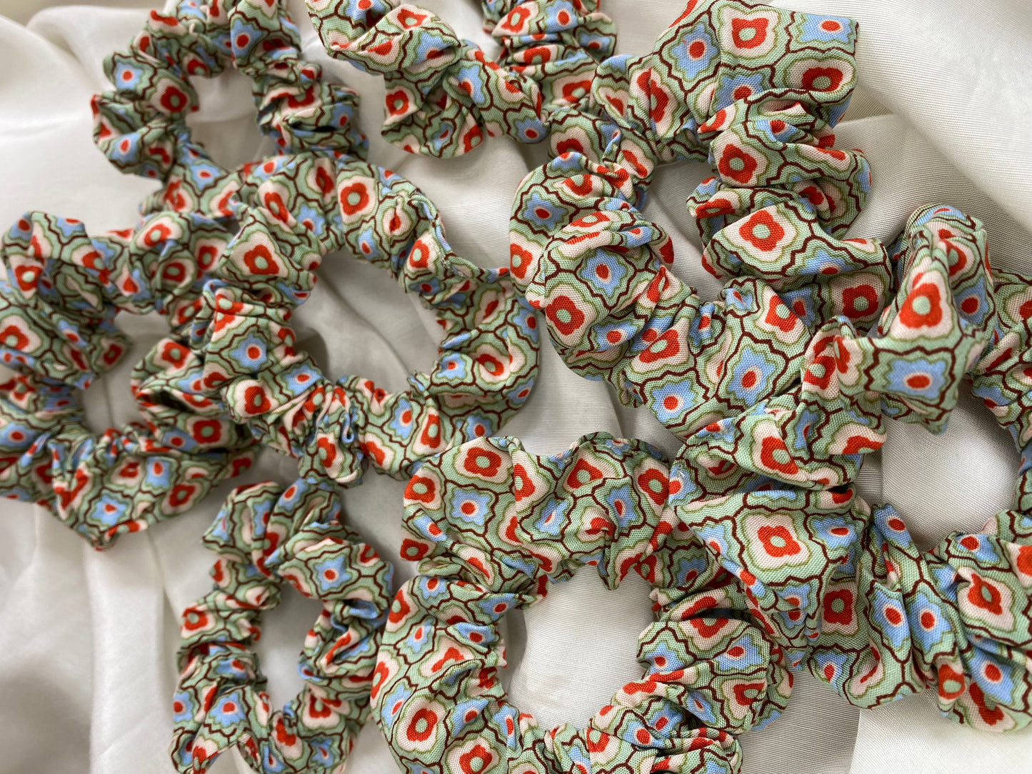 Scrunchie Retro