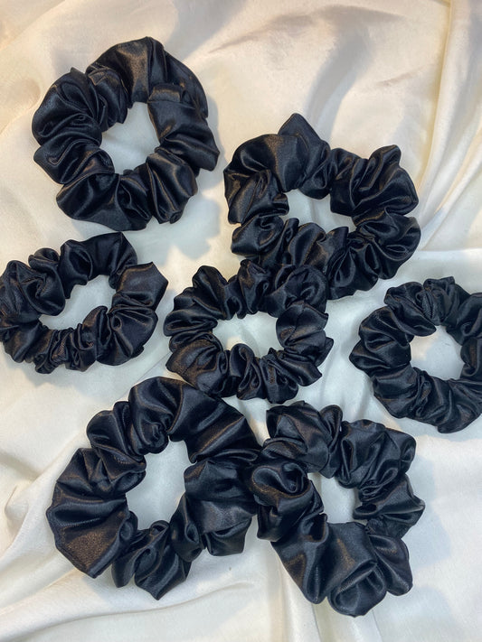 Scrunchie Satin Schwarz