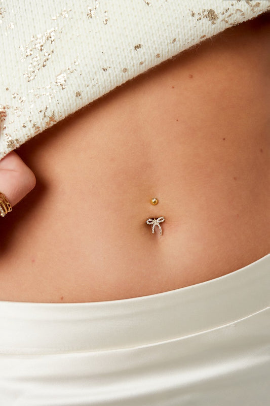 Bauchnabelpiercing Bow