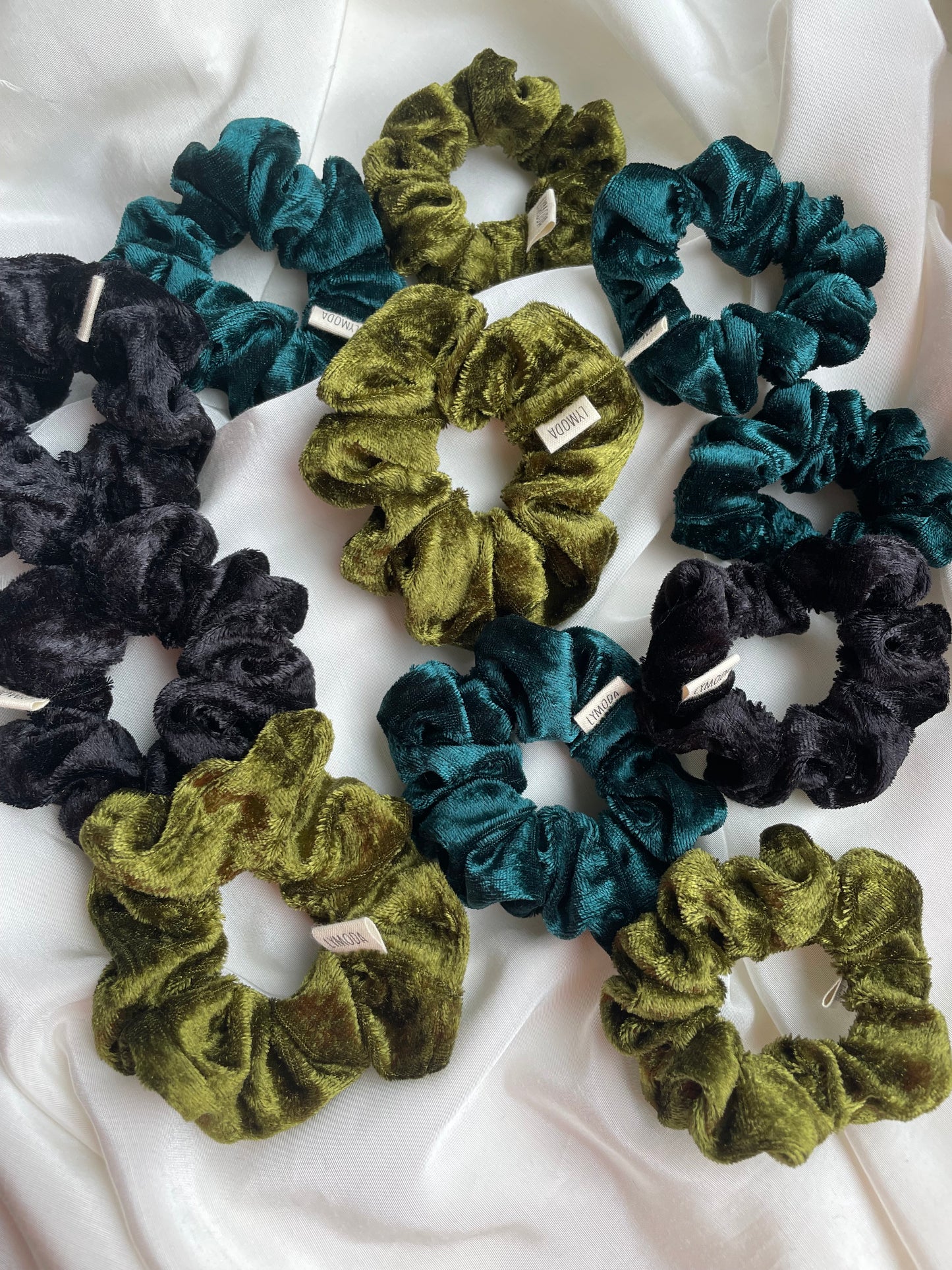 Pannesamt Scrunchie