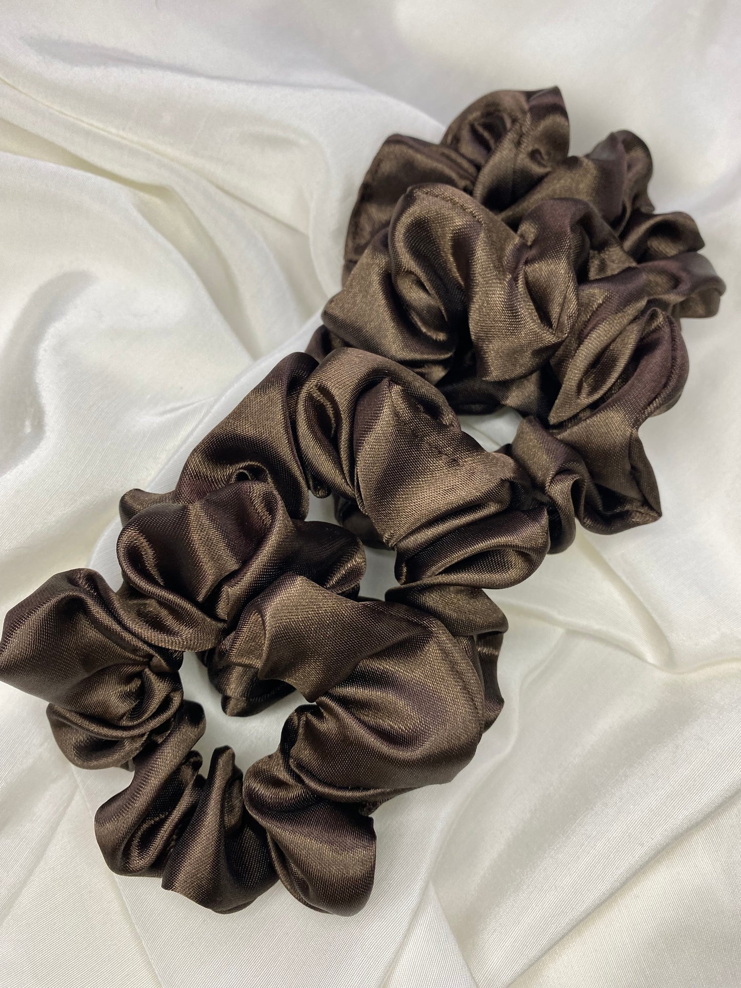 Scrunchie Satin Dunkelbraun