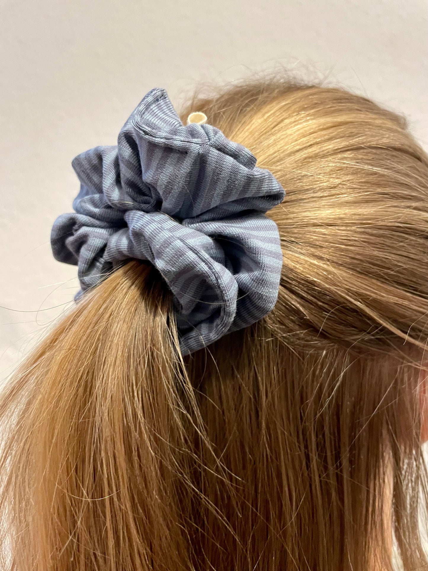 Scrunchiekollektion Strify gestreift Gelb Beige Blau