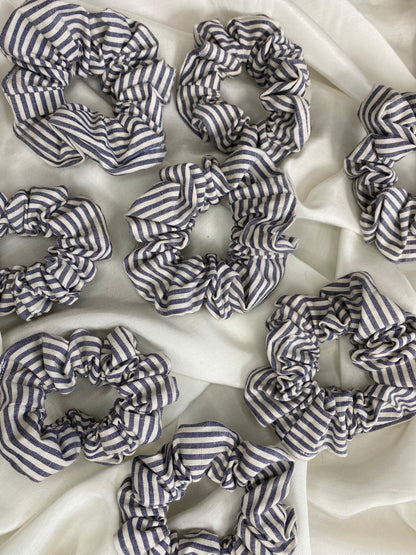 Scrunchie gestreift Blau Weiß