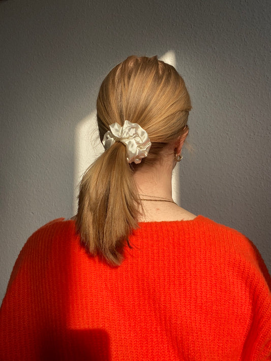 Scrunchie Weiß Satin