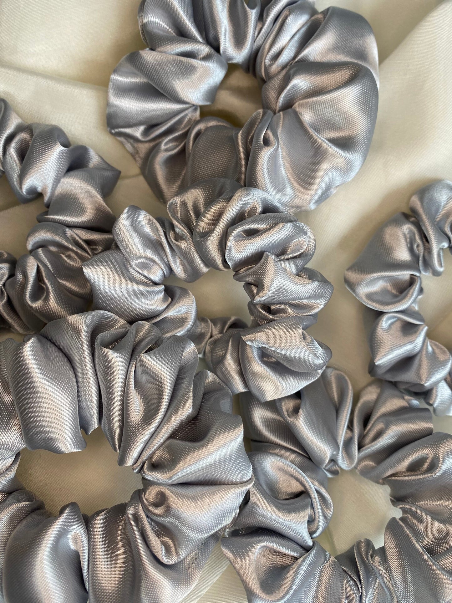 Scrunchie Silber Satin