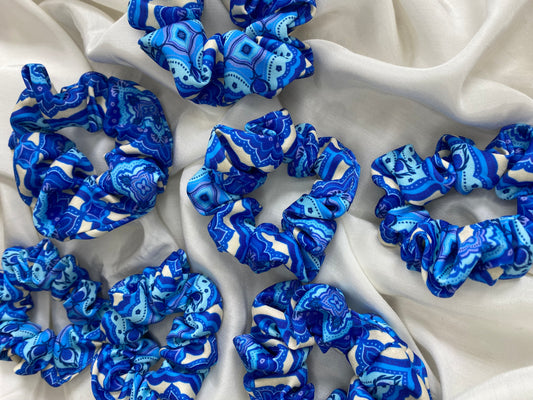 Scrunchie Blau Weiß Oriental