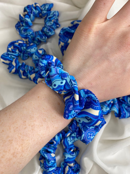 Scrunchie Blau Weiß Oriental