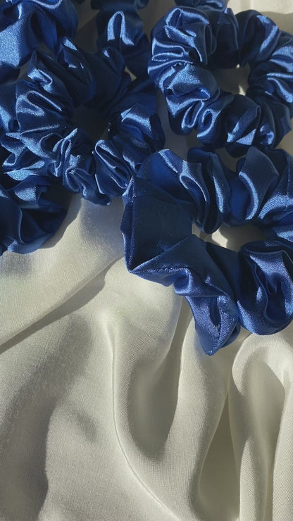 Scrunchie Royalblau