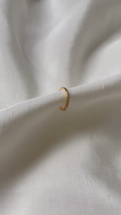 Earcuff Gold mit Steinen